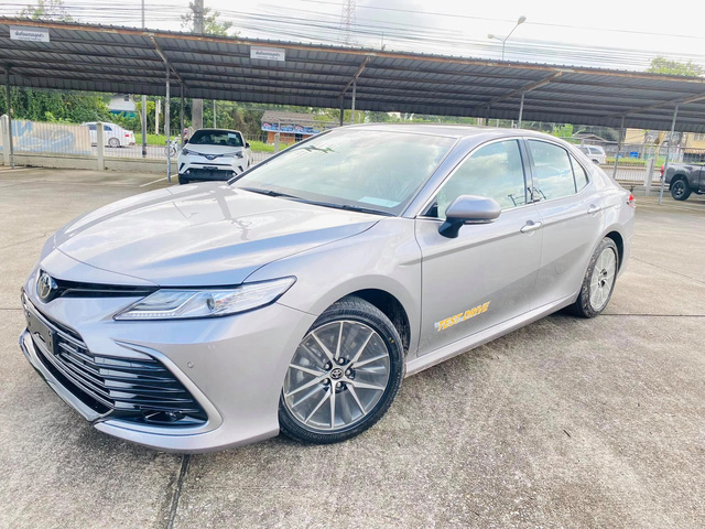 Loạt sedan hàng hot sắp ra mắt Việt Nam: MG5 đụng độ Civic thế hệ mới, Camry 2022 thêm bản hybrid - Ảnh 13.