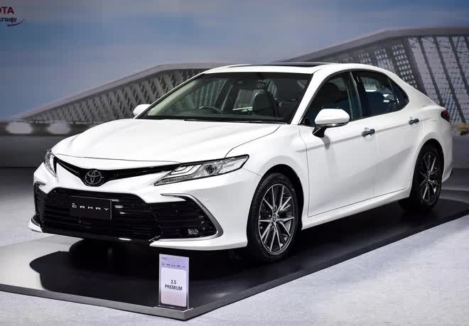 Loạt sedan hàng hot sắp ra mắt Việt Nam: MG5 đụng độ Civic thế hệ mới, Camry 2022 thêm bản hybrid - Ảnh 14.