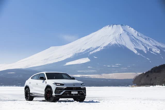 Lamborghini Urus tròn 4 tuổi, hãng xe Ý đã hưởng lợi gì từ siêu SUV trong gần nửa thập kỷ qua? - Ảnh 6.