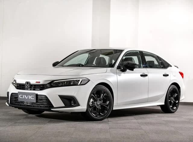 Loạt sedan hàng hot sắp ra mắt Việt Nam: MG5 đụng độ Civic thế hệ mới, Camry 2022 thêm bản hybrid - Ảnh 8.