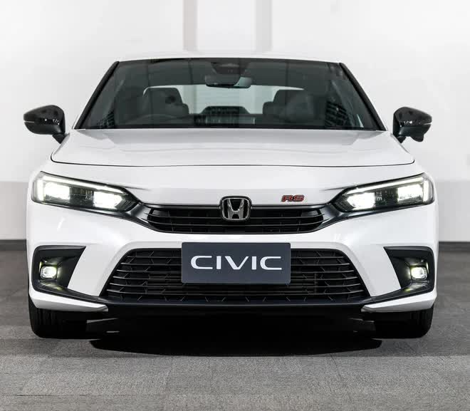 Loạt sedan hàng hot sắp ra mắt Việt Nam: MG5 đụng độ Civic thế hệ mới, Camry 2022 thêm bản hybrid - Ảnh 9.