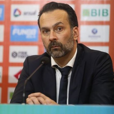 Trả đũa bầu Đệ thành công, HLV Fabio Lopez chê bai bóng đá Việt Nam trên báo Italia - Ảnh 2.
