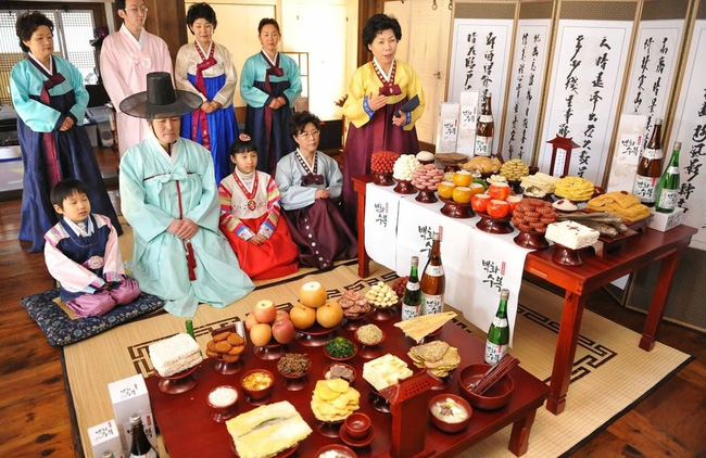 Tết Nguyên Đán tại Hàn Quốc: Giống các nước Á Đông về ý nghĩa nhưng lại khác xa về phong tục và ẩm thực - Ảnh 3.