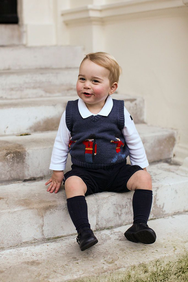Đức Vua tương lai của Hoàng gia Anh: Những khoảnh khắc thần thái ngất trời của Hoàng tử bé George, mới 7 tuổi nhưng đã ra dáng anh cả - Ảnh 28.