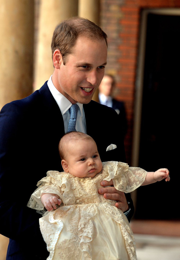 Đức Vua tương lai của Hoàng gia Anh: Những khoảnh khắc thần thái ngất trời của Hoàng tử bé George, mới 7 tuổi nhưng đã ra dáng anh cả - Ảnh 31.