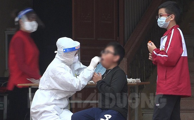 Hà Nội thêm ca Covid-19 thứ 20 ở quận Cầu Giấy; Thêm 1 trường học phải cách ly học sinh vì phụ huynh mắc Covid-19 - Ảnh 1. Hà Nội thêm ca Covid-19 thứ 20 ở quận Cầu Giấy; Thêm 1 trường học phải cách ly học sinh vì phụ huynh mắc Covid-19 - Ảnh 1.