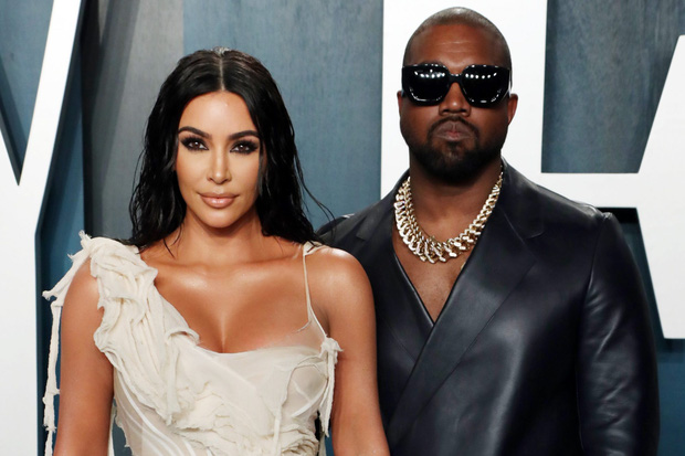 3h sáng chưa hết biến, Kim Kardashian chính thức đệ đơn ly hôn Kanye West sau 7 năm sống chung - Ảnh 1.