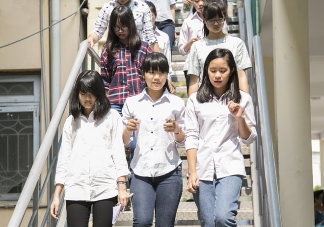 Học sinh Hà Nội được chuyển đổi khu vực tuyển sinh lớp 10 - Ảnh 1.