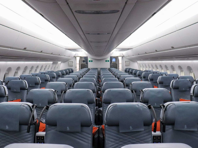 Bí mật ẩn sau 6 chiếc ghế luôn cháy vé của hãng hàng không Singapore Airlines - Ảnh 1.