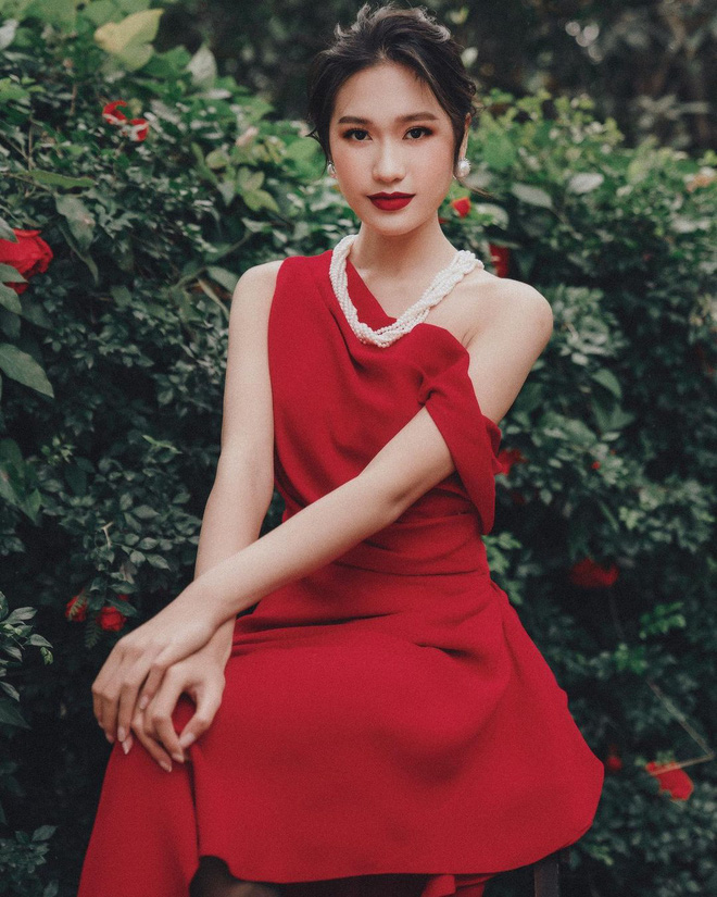 Khoe nhan sắc của ông bà ngoại gần 50 năm trước, gái xinh khiến dân mạng vỡ lẽ khi lọt top 10 Hoa hậu Việt Nam - Ảnh 8.