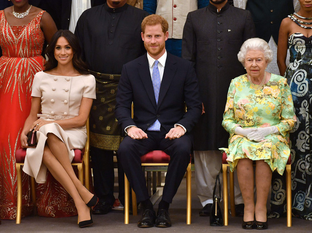 Khủng hoảng Hoàng gia Anh: Cả gia tộc hỗn loạn sau buổi phỏng vấn kể hết của Meghan và Harry với cáo buộc phân biệt chủng tộc nghiêm trọng - Ảnh 3.