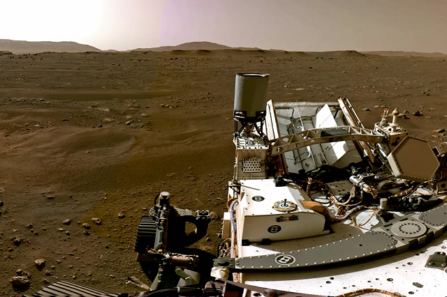 Những hình ảnh đầu tiên có độ phân giải cao được gửi về từ sao Hỏa - Ảnh 8.