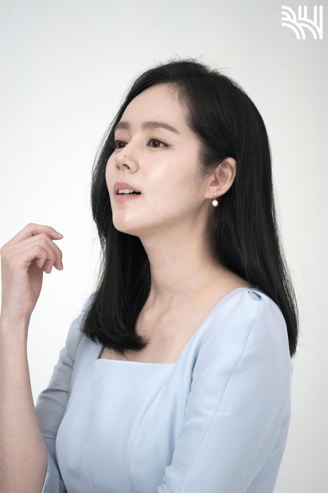 8 chị đẹp Kbiz cán mốc 40 tuổi vẫn đẹp nhức nách: Son Ye Jin chưa xuất sắc bằng bà mẹ hai con này! - Ảnh 11.