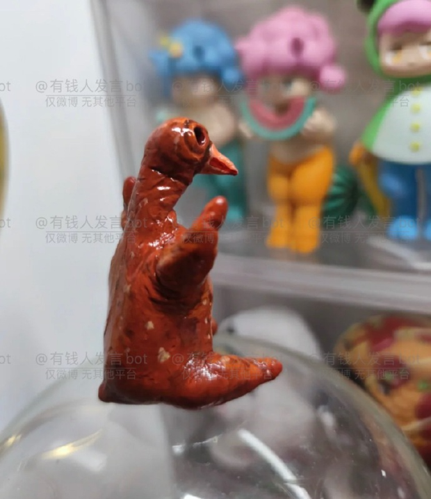 Mô hình chim cút quay giá 2 triệu khiến dân mạng phải gọi điện mách Cục Vật giá vì đã đắt lại còn xấu - Ảnh 2. Mô hình chim cút quay giá 2 triệu khiến dân mạng phải gọi điện mách Cục Vật giá vì đã đắt lại còn xấu - Ảnh 2.
