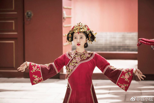Nô tỳ gây thương nhớ ở Như Ý Truyện bỗng nổi nhất showbiz Trung vì thái độ hỗn láo với Thiên hậu Hong Kong - Ảnh 8.