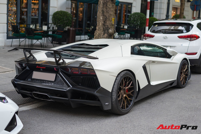 Lộ diện nữ chủ nhân 9x nóng bỏng của Lamborghini Aventador bản độ tiền tỷ siêu độc tại Việt Nam - Ảnh 6.