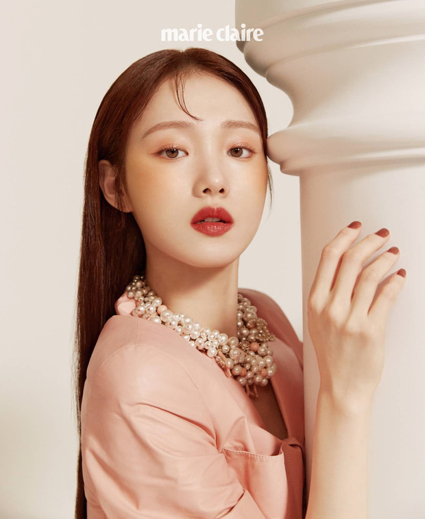 Nhan sắc ngoài đời của mỹ nhân Hàn thủ vai xấu xí: Suzy mặt mộc đẹp choáng váng, Lee Sung Kyung - Han Hyo Joo 1 trời 1 vực - Ảnh 4.