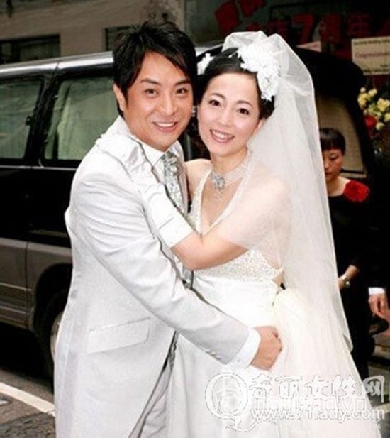 Mỹ nhân Châu Tinh Trì: Phải vào viện tâm thần vì sắp mặc váy cưới thì vị hôn phu mắc bệnh  - Ảnh 7.