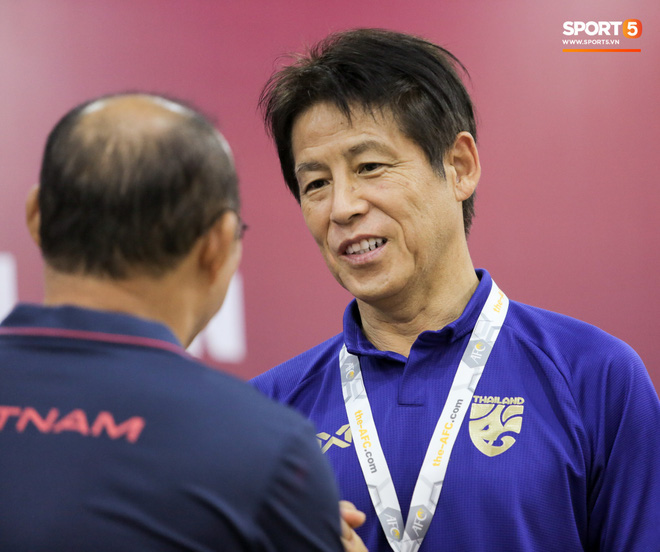 Đặng Văn Lâm mòn mỏi chờ ngày sang Nhật ra mắt Cerezo Osaka - Ảnh 2. Đặng Văn Lâm mòn mỏi chờ ngày sang Nhật ra mắt Cerezo Osaka - Ảnh 2.