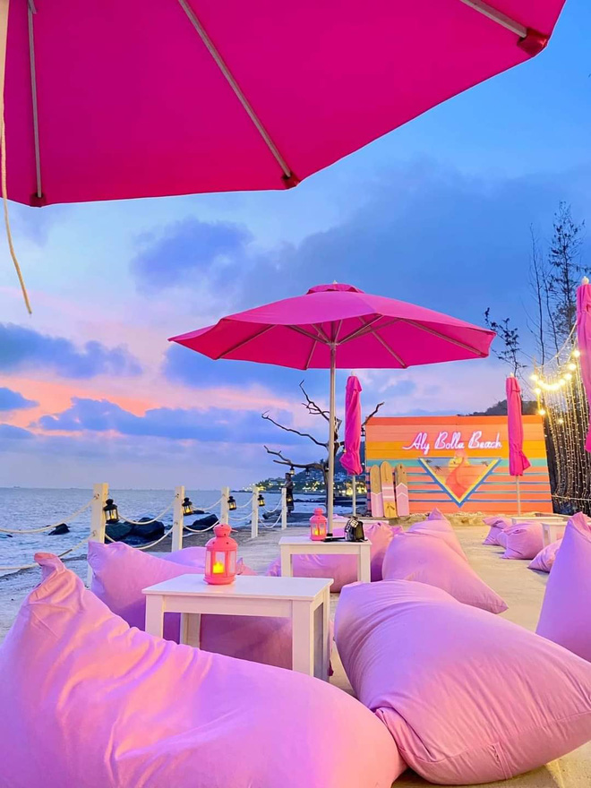 quán cafe màu hồng vũng tàu