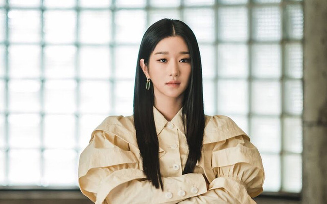 Seo Ye Ji: Đóa hoa báu vật nở muộn bị lột mặt nạ sau 1 đêm, điên nữ đáng sợ từ phim ra đời thực mấp mé ở bờ vực toang cả sự nghiệp - Ảnh 10.