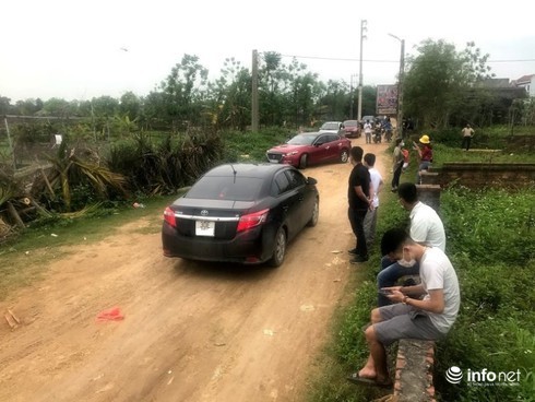 Giá đất nhảy múa như lên đồng… lãnh đạo ngành Xây dựng chỉ cách hạ nhiệt cơn sốt - Ảnh 1.