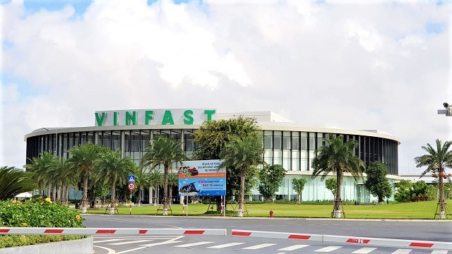 Ô tô điện VinFast gây sốt, Vingroup muốn xây thêm nhà máy ở Khu kinh tế Vũng Áng - Ảnh 1. Ô tô điện VinFast gây sốt, Vingroup muốn xây thêm nhà máy ở Khu kinh tế Vũng Áng - Ảnh 1.