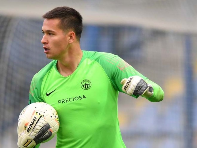Bất ngờ bị HLV trưởng ngó lơ, Filip Nguyễn chịu số phận hẩm hiu tại Slovan Liberec - Ảnh 1.