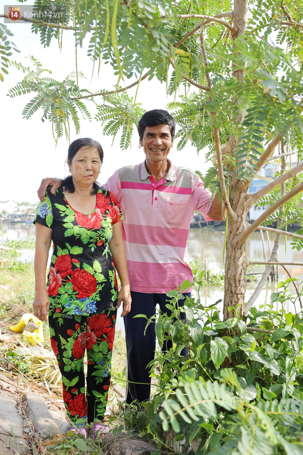 Vợ chồng nhặt ve chai ở miền Tây trả lại tiền tỷ cho người đánh rơi: Lỡ người ta tự tử thì sao? Mình nghèo thì chịu đi, hông lấy của ai hết trơn á! - Ảnh 22.