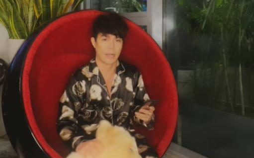 Bị bố gọi điện khuyên nhủ khi đang livestream, Nathan Lee thẳng thắn đáp sẽ không dừng lại