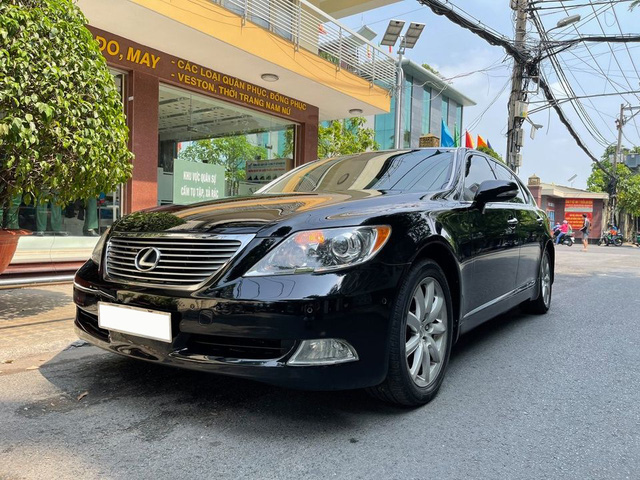 Hết thời, Lexus LS 460L mất giá rẻ hơn Toyota Camry dù chỉ chạy 9.000km/năm - Ảnh 7.