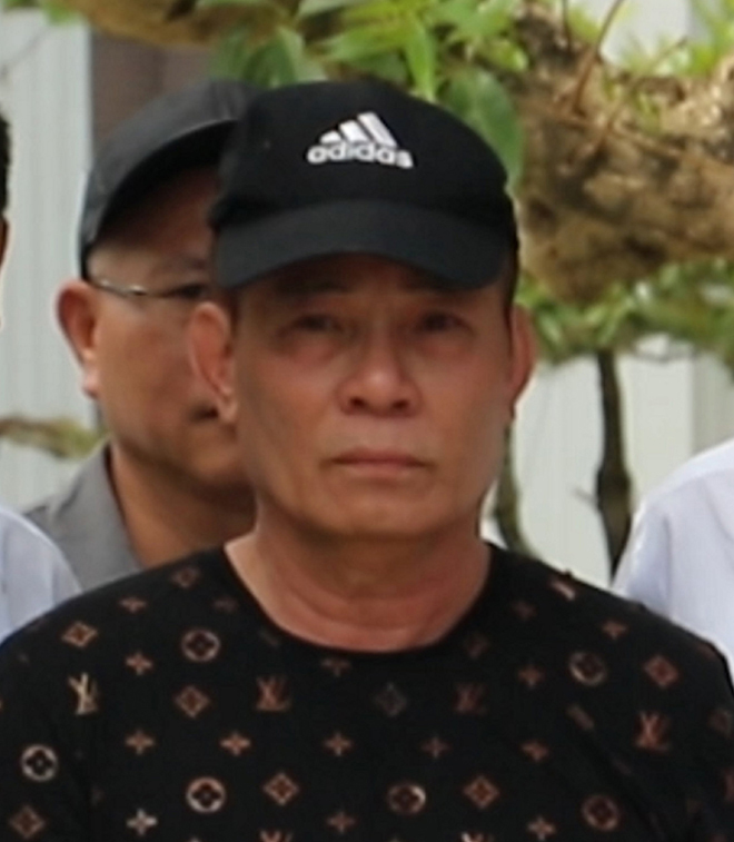 Vụ chủ nhà nổ súng bắn 2 người chết trước cổng: Hé lộ nguyên nhân ban đầu  - Ảnh 6.