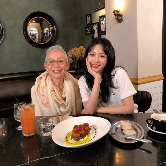 Cụ bà 68 tuổi người Hàn Quốc: 7 giờ thức 12 giờ đi ngủ, 45 năm kiên trì một chuyện sẽ cho bạn biết thế nào là tự giác kỉ luật tới cực hạn - Ảnh 22.