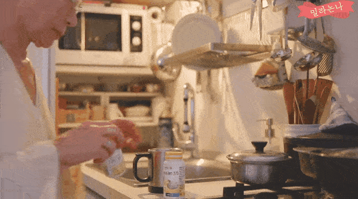 Cụ bà 68 tuổi người Hàn Quốc: 7 giờ thức 12 giờ đi ngủ, 45 năm kiên trì một chuyện sẽ cho bạn biết thế nào là tự giác kỉ luật tới cực hạn - Ảnh 5. Cụ bà 68 tuổi người Hàn Quốc: 7 giờ thức 12 giờ đi ngủ, 45 năm kiên trì một chuyện sẽ cho bạn biết thế nào là tự giác kỉ luật tới cực hạn - Ảnh 5.