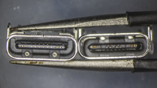 So sánh đầu nối USB-C loại 1 nghìn đồng và 5 nghìn đồng dưới kính hiển vi: đắt hơn gấp 5 nhưng chất lượng có hơn tương xứng? - Ảnh 4.
