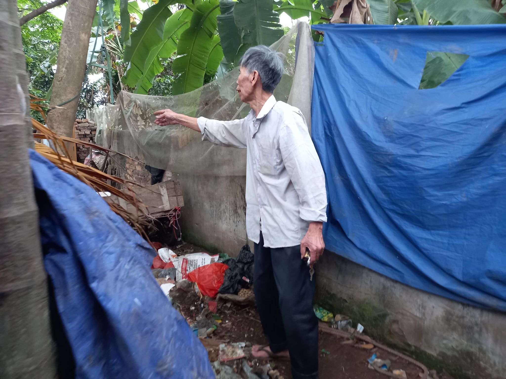 Mẹ của nữ lao công bị sát hại ở Hà Nội: Con bé khổ từ lúc chào đời, đến chết vẫn khổ... - Ảnh 1. Mẹ của nữ lao công bị sát hại ở Hà Nội: Con bé khổ từ lúc chào đời, đến chết vẫn khổ... - Ảnh 1.