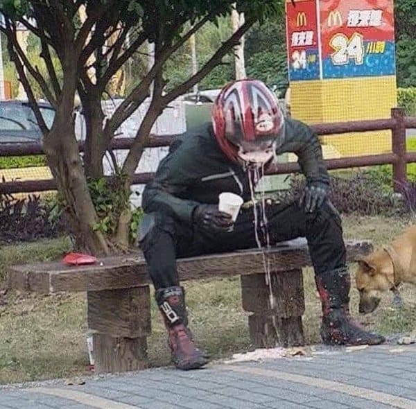 Cười té ghế với loạt ảnh về những con người chẳng may bị thần may mắn bỏ quên - Ảnh 2. Cười té ghế với loạt ảnh về những con người chẳng may bị thần may mắn bỏ quên - Ảnh 2.