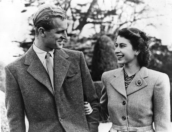 Ngắm nhìn những bức ảnh hiếm có về cuộc đời của cố Hoàng thân Philip, chồng Nữ hoàng Anh Elizabeth II - Ảnh 5.