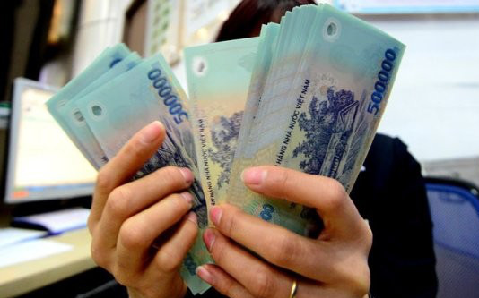 Thêm một ngân hàng vượt xa Vietcombank về thu nhập bình quân nhân viên, đạt hơn 36 triệu đồng/tháng - Ảnh 1.