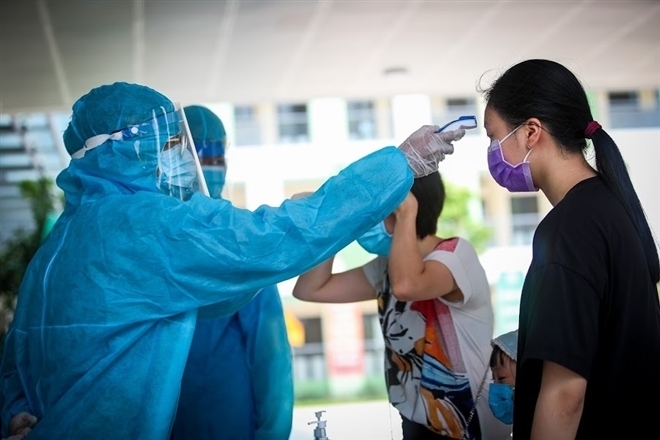 PGS Trần Đắc Phu: Hàng trăm ca mắc Covid-19 một ngày nhưng chưa cần giãn cách toàn xã hội - Ảnh 1. PGS Trần Đắc Phu: Hàng trăm ca mắc Covid-19 một ngày nhưng chưa cần giãn cách toàn xã hội - Ảnh 1.