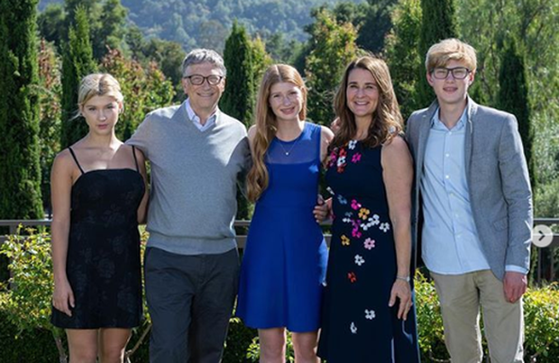 3 con nhà tỷ phú Bill Gates - tinh hoa của cuộc hôn nhân 27 năm cùng vợ cũ: Nhìn profile học tập khủng chỉ biết xuýt xoa con nhà người ta - Ảnh 2.