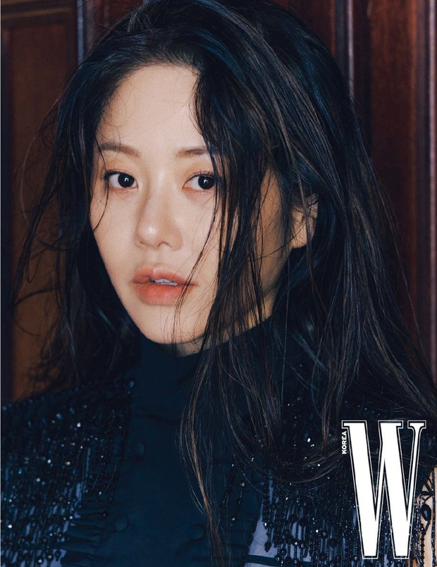 Á hậu bị đế chế Samsung ruồng bỏ Go Hyun Jung gây sốt ở Baeksang 2021, so lại ảnh 10 năm trước mới thấy choáng - Ảnh 12.