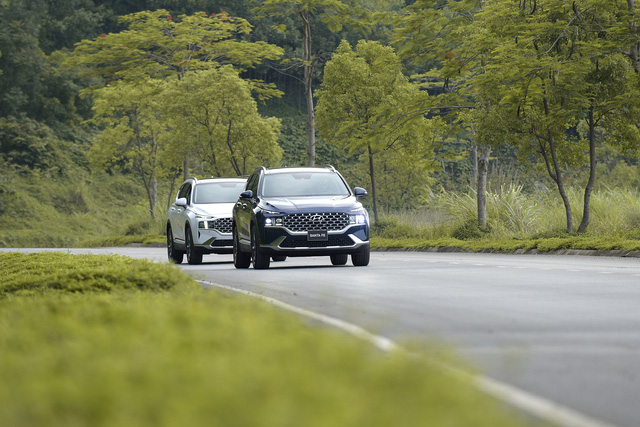 Hyundai Santa Fe 2021 chính thức ra mắt tại Việt Nam, giá từ 1,03 đến 1,34 tỷ đồng - Ảnh 13.