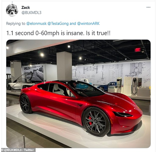 Siêu xe điện mui trần Tesla gắn 10 động cơ đẩy rocket, vọt lên 96km/h trong 1,1 giây - Ảnh 1.
