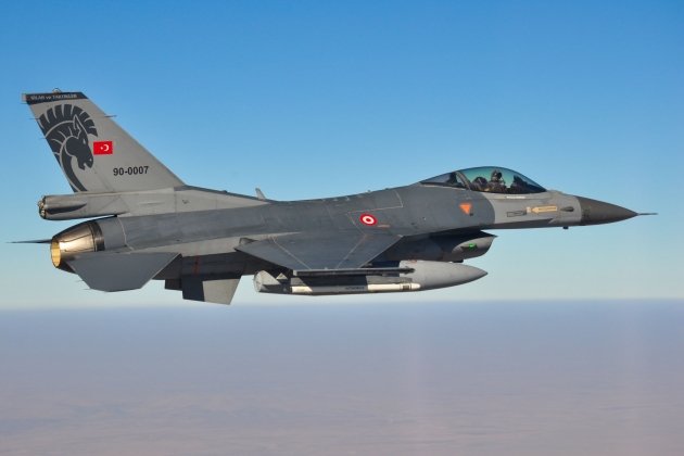 Thổ Nhĩ Kỳ đưa tiêm kích F-16 đến gần biên giới Nga, Moscow nổi giận? - Ảnh 1.