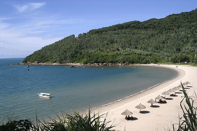 Không phải Phú Quốc, Nha Trang hay Hạ Long, đây là 2 đại diện của Việt Nam lọt top 25 bãi biển đẹp nhất châu Á - Ảnh 5.