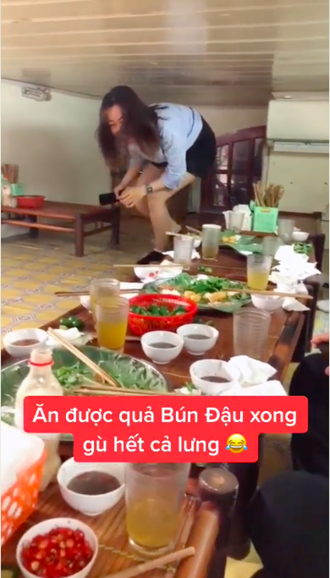 Việt Nam có tiệm bún đậu chui ăn xong là… gù hết cả lưng, hội sợ không gian hẹp nhìn một phát mà muốn té xỉu - Ảnh 4.