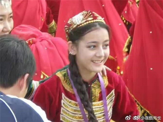 Nữ thần Cbiz năm 14 tuổi: Nhiệt Ba cực phẩm, Angela Baby - Cúc Tịnh Y khác đến mức như đổi đầu, trùm cuối mới xuất sắc - Ảnh 11.
