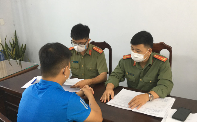Chủ tiệm sửa điện thoại ở Đà Nẵng tung kết quả xét nghiệm Covid-19 giả lên mạng xã hội - Ảnh 1. Chủ tiệm sửa điện thoại ở Đà Nẵng tung kết quả xét nghiệm Covid-19 giả lên mạng xã hội - Ảnh 1.
