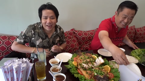 Khoa Pug bất ngờ tiết lộ người mới sau khi chia tay cameraman cũ: Là MasterChef của một nhà hàng Việt tại Mỹ? - Ảnh 4.